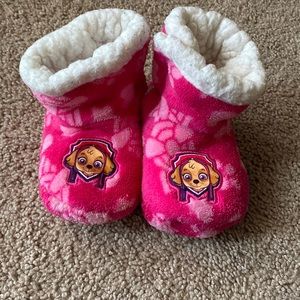Paw patrol slippers for toddler.